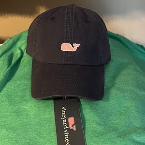 VINEYARD VINES CLASSIC LOGO NAVY WITH LEATHER ADJUSTABLE STRAP